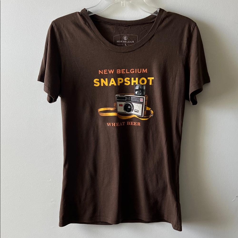 New Belgium Brown T-Shirt with Camera Design wheat beer L